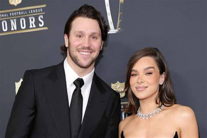 Sasha Allen’s Boyfriend: Who is Sasha Allen Dating?