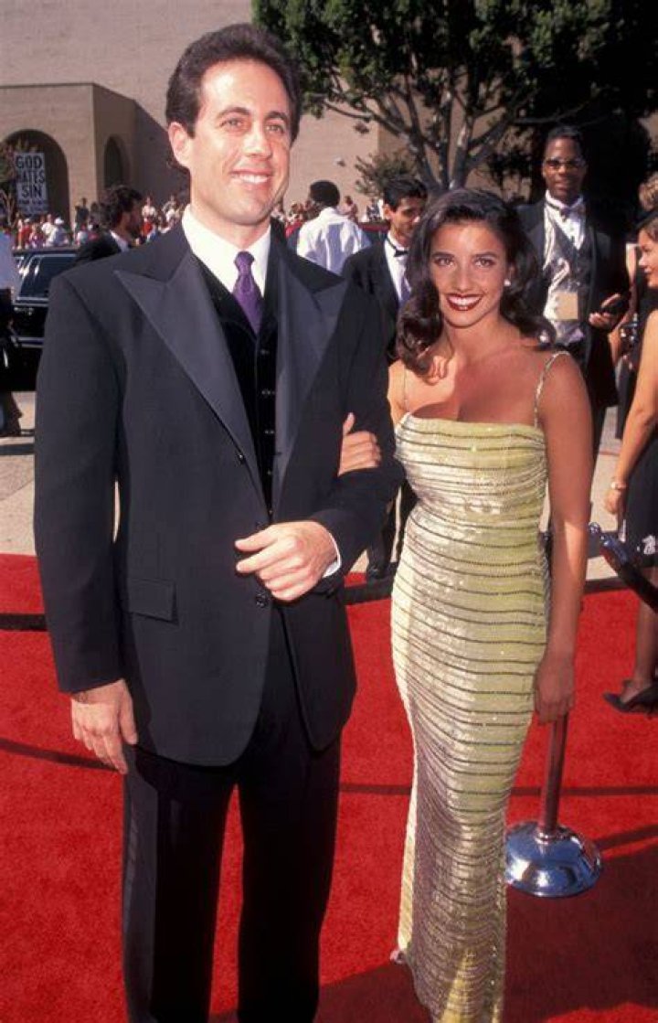 Shoshana Bush’s Boyfriend: Who is Shoshana Bush Dating?