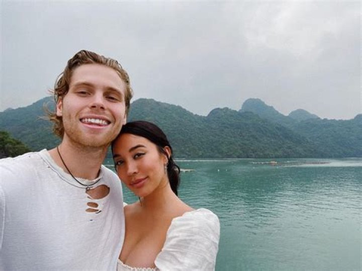 Sierra Deaton’s Boyfriend: Who is Sierra Deaton Dating?