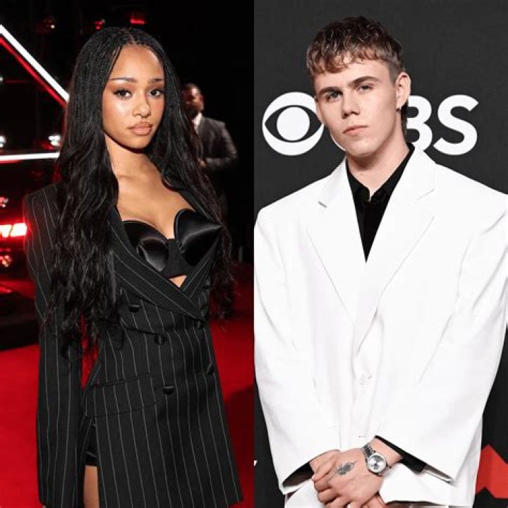 SlayLikeJavs’s Boyfriend: Who is SlayLikeJavs Dating?
