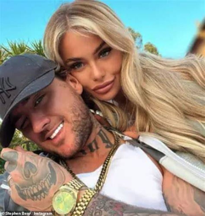 Stephen Bear’s Girlfriend: Who is Stephen Bear Dating?