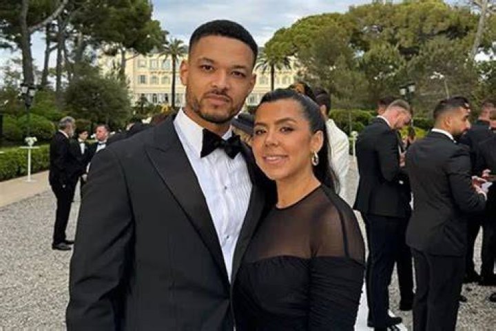 Steven Ward’s Girlfriend: Who is Steven Ward Dating?