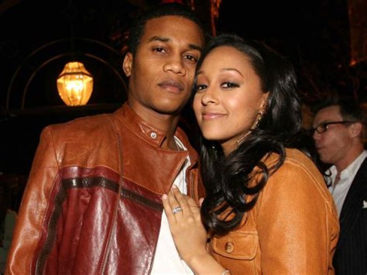 Tia Mowry’s Husband: Who is Tia Mowry Dating?