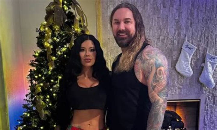 Tim Lambesis’s Wife: Who is Tim Lambesis Dating?