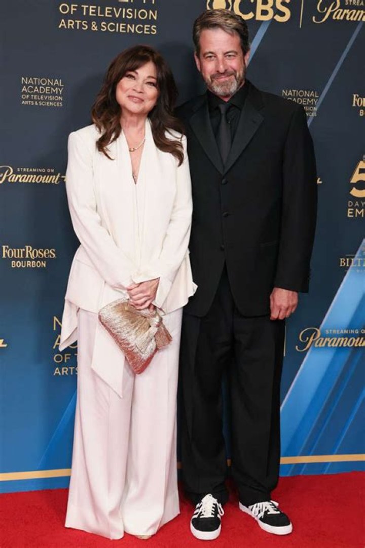 Valérie Grand’s Boyfriend: Who is Valérie Grand Dating?