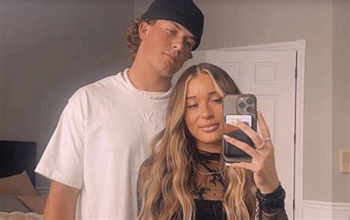 Vampyjordan’s Girlfriend: Who is Vampyjordan Dating?