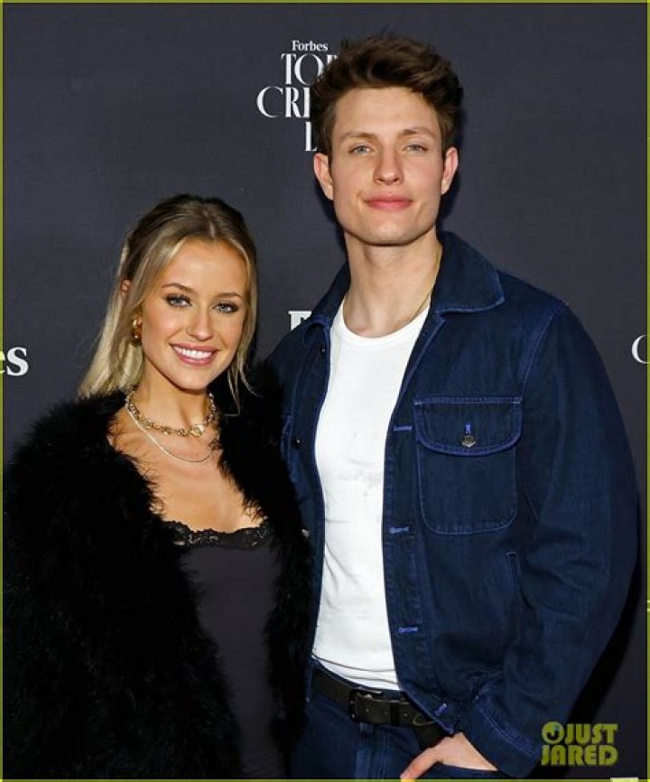 vThorben’s Girlfriend: Who is vThorben Dating?
