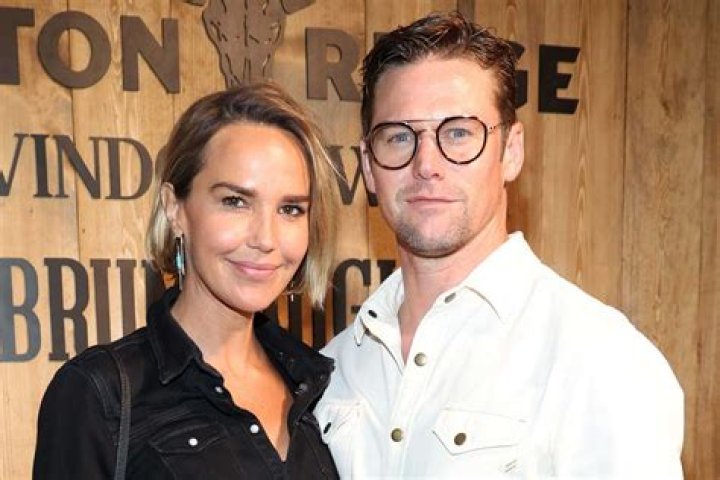 Who is Arielle Kebbel Dating – Arielle Kebbel's Boyfriend & Exes