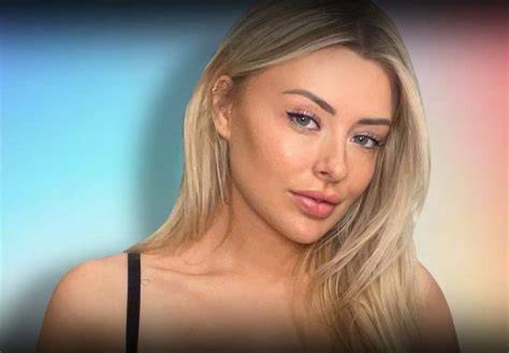 Who is Corinna Kopf Dating – Corinna Kopf's Boyfriend & Exes