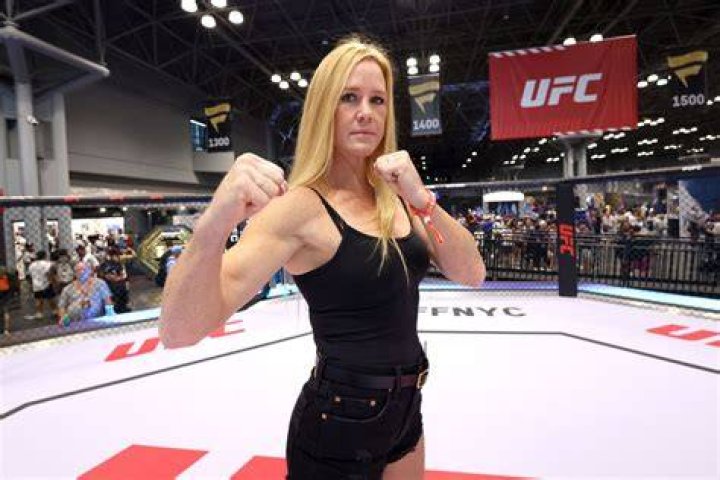 Who is Holly Holm Dating – Holly Holm's Husband & Exes