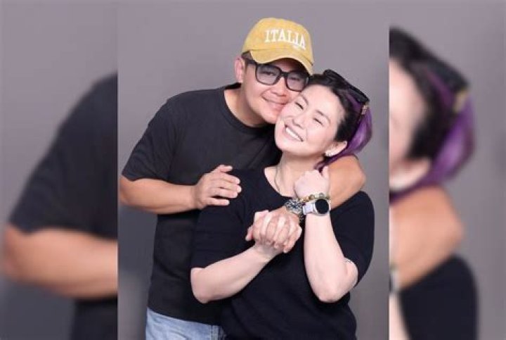 Who is Iwa Moto Dating – Iwa Moto's Boyfriend & Exes