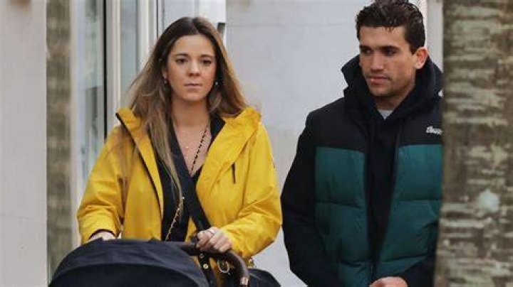 Who is Jaime Lorente Lopez Dating – Jaime Lorente Lopez's Girlfriend & Exes