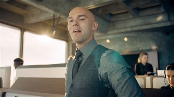 Who is Julian Haig Dating – Julian Haig's Girlfriend & Exes
