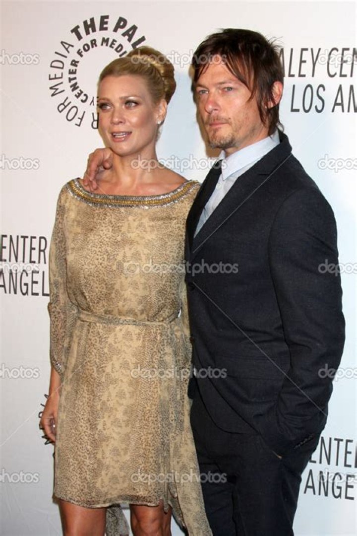 Who is Laurie Holden Dating – Laurie Holden's Boyfriend & Exes