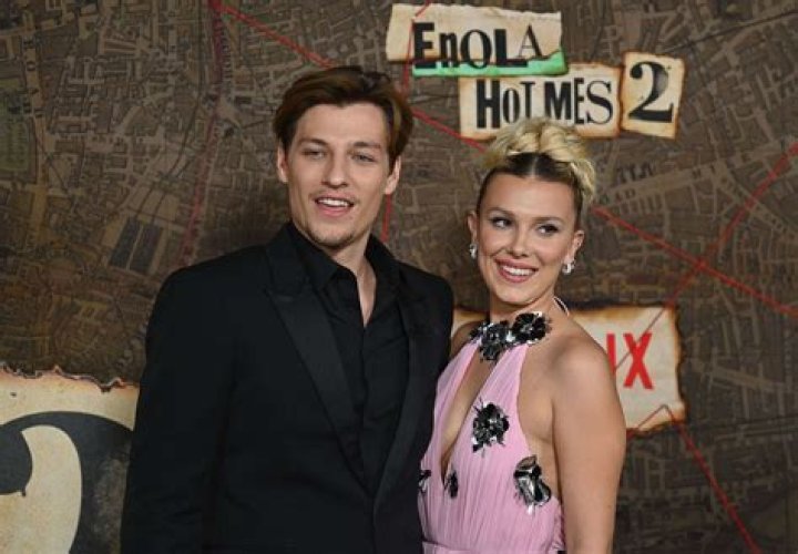 Who is Mili Avital Dating – Mili Avital's Husband & Exes