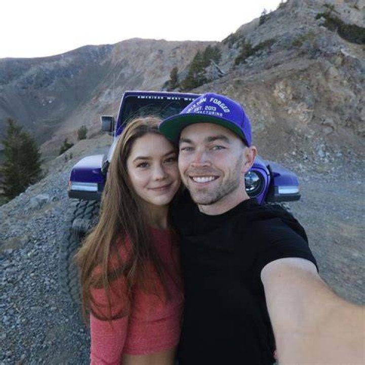 Who is Stradman Dating – Stradman's Girlfriend & Exes