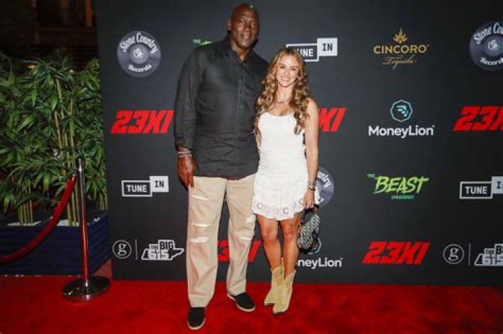 Yikes.Jordan’s Girlfriend: Who is Yikes.Jordan Dating?