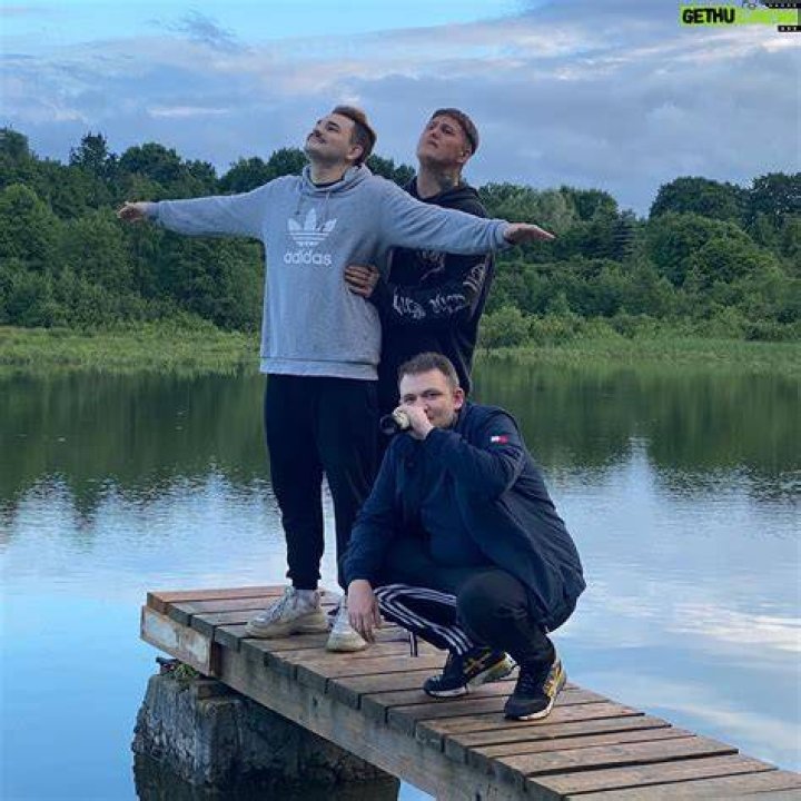 Yuly Oneshko’s Girlfriend: Who is Yuly Oneshko Dating?